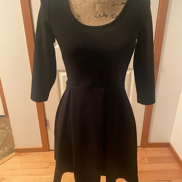 Rue 21 Black Dress. Black. Size Small. | Color: Black | Size: S | Dawnbur55's Closet